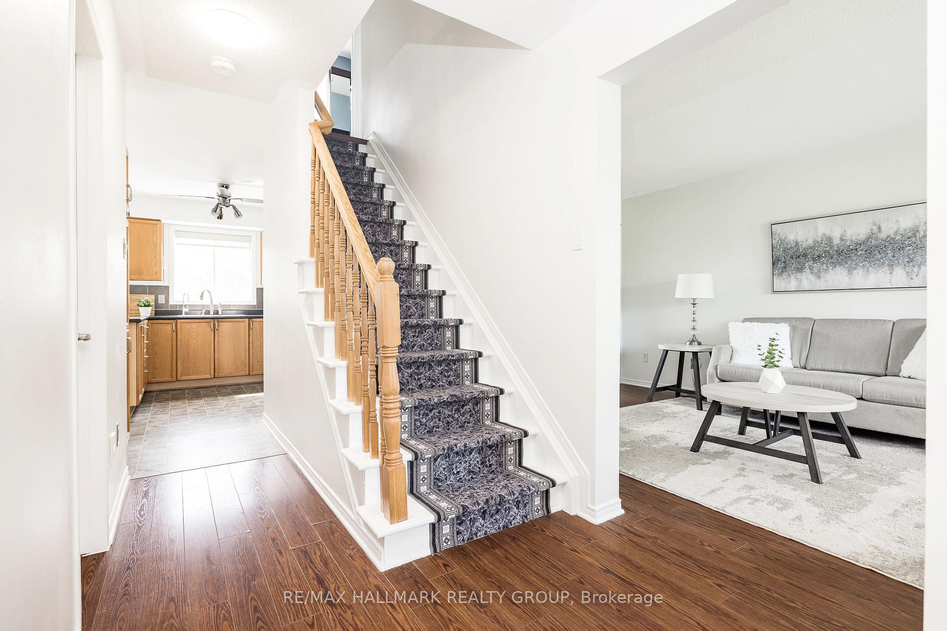 Photo 6 of 702 Maley Street, North Grenville, Kemptville — HOMEH