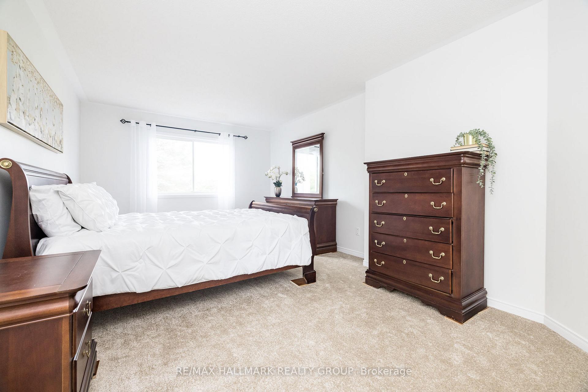 Photo 23 of 702 Maley Street, North Grenville, Kemptville — HOMEH