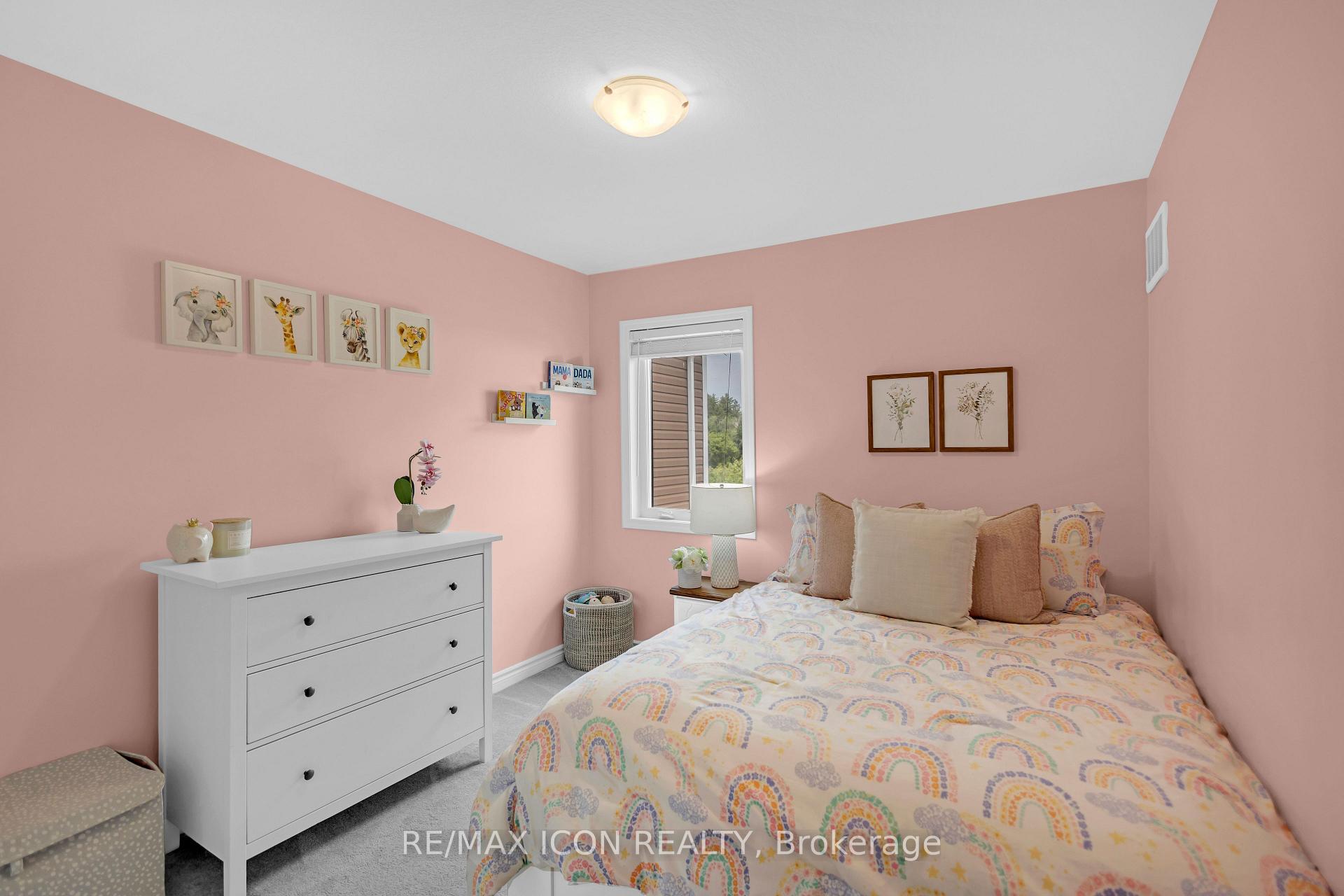 Photo 28 of 515 Equestrian Way, Cambridge, Silver Heights — HOMEH