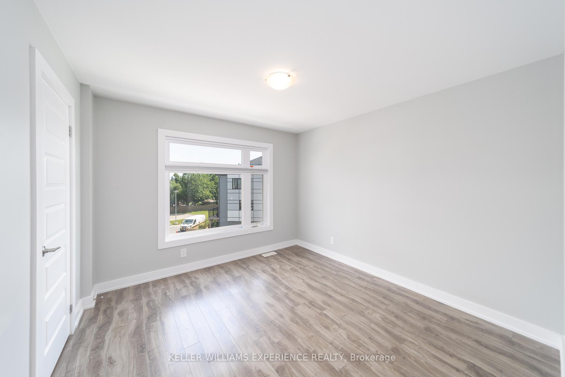 Photo 12 of Unit 29, 540 Essa Road, Barrie, Holly — HOMEH