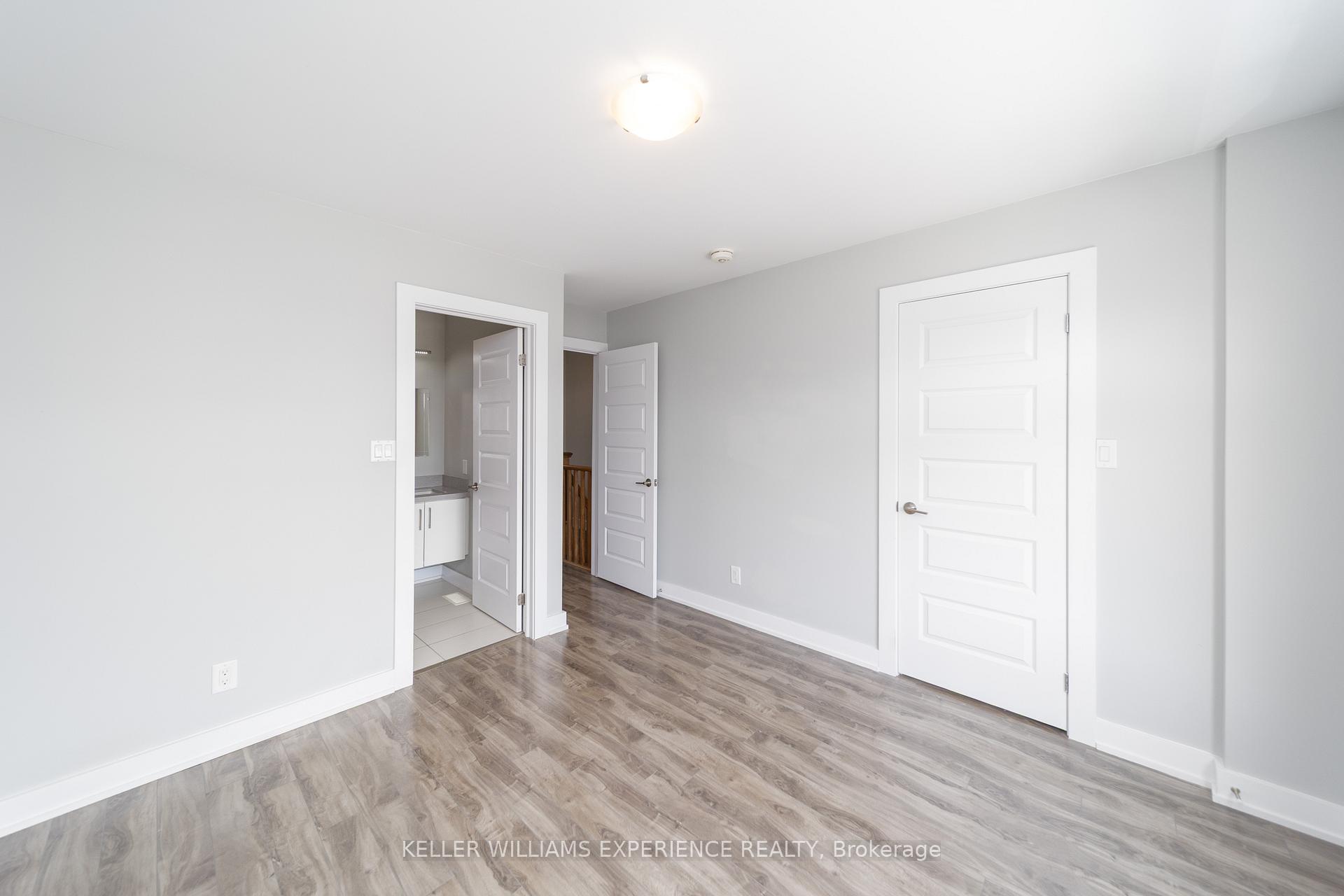 Photo 13 of Unit 29, 540 Essa Road, Barrie, Holly — HOMEH
