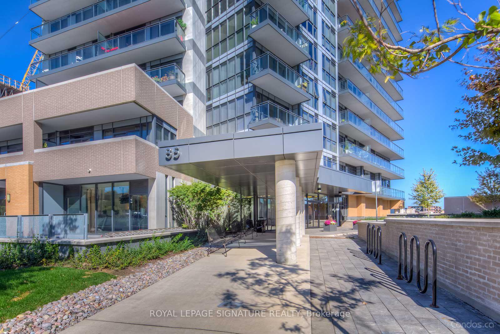 Front of Unit 703, 85 The Donway Way W