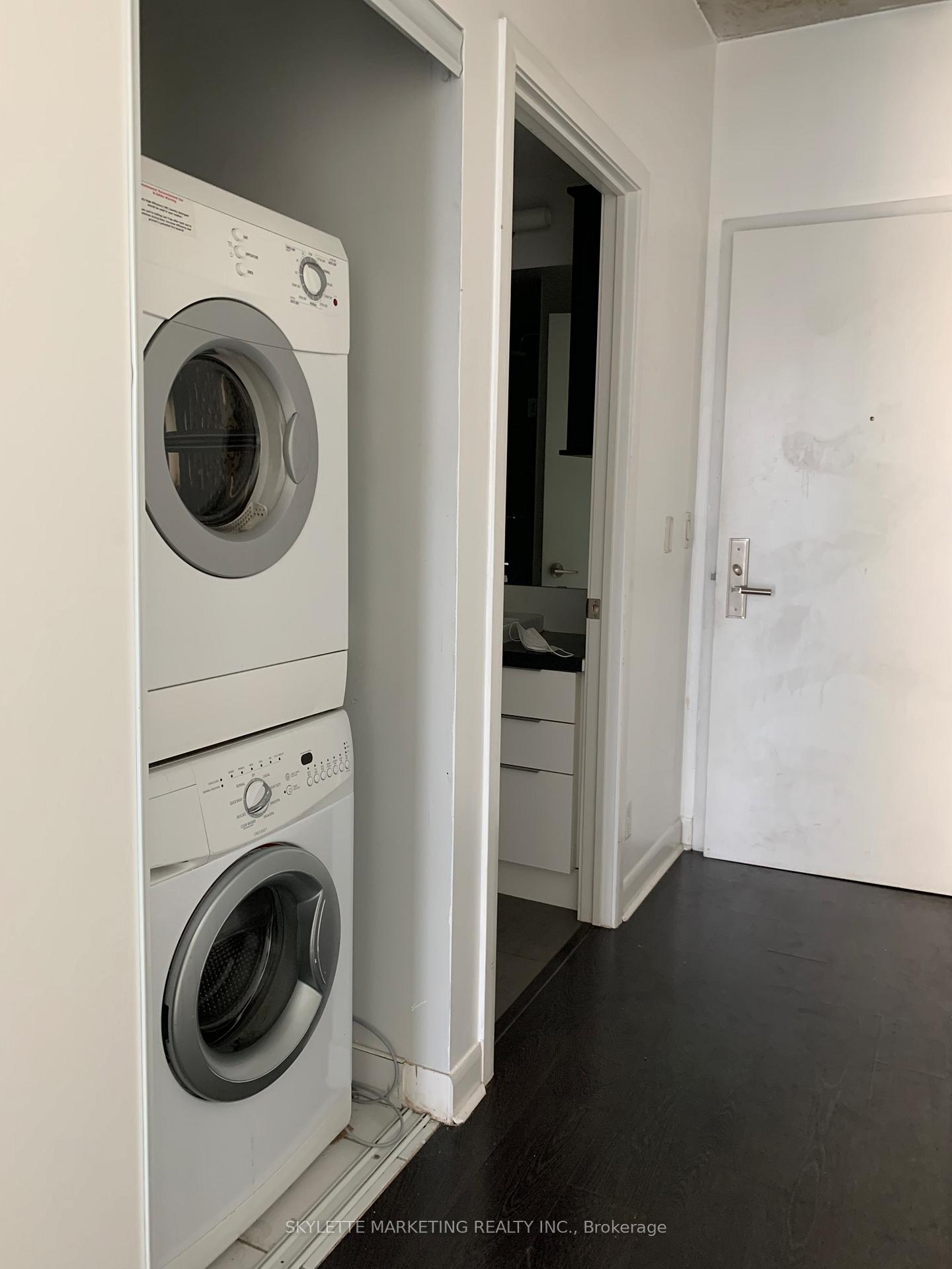 Photo 12 of Unit 1017, 478 King Street W, Toronto, Waterfront Communities — HOMEH