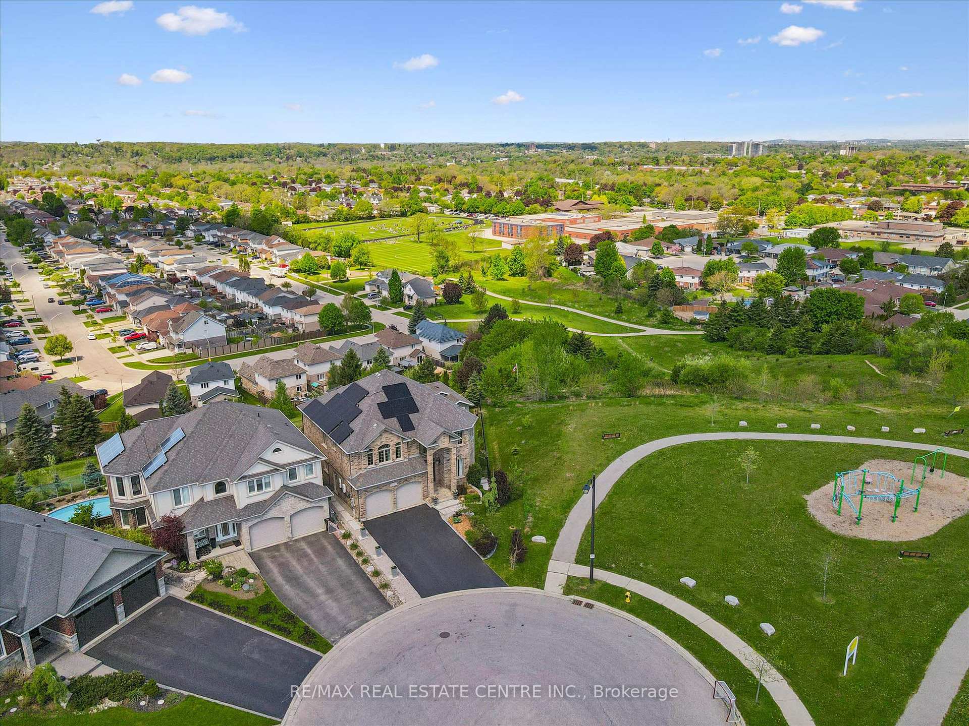 Photo 4 of 103 Gouda Place, Cambridge, Christopher-Champlain — HOMEH