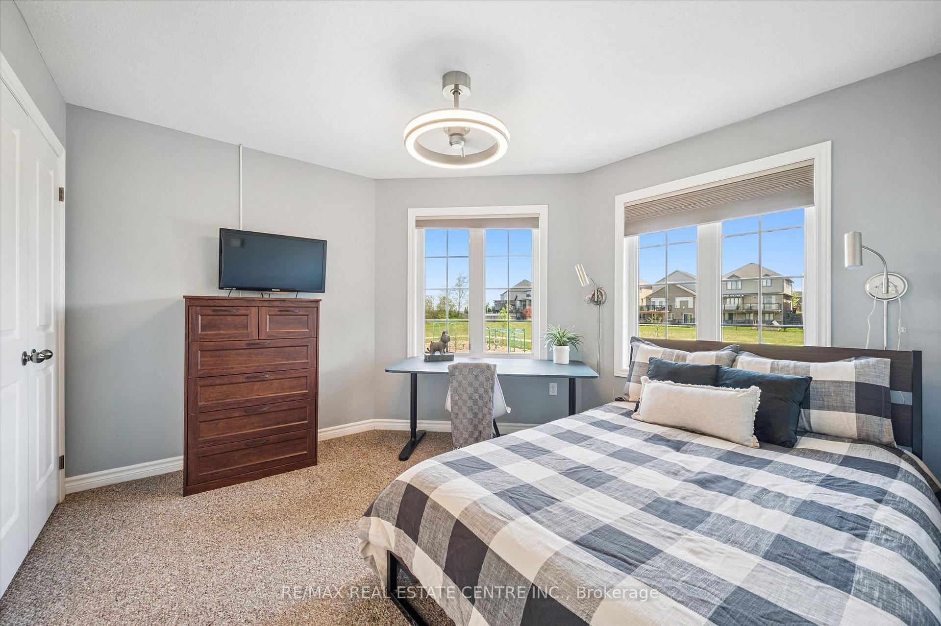 Photo 20 of 103 Gouda Place, Cambridge, Christopher-Champlain — HOMEH