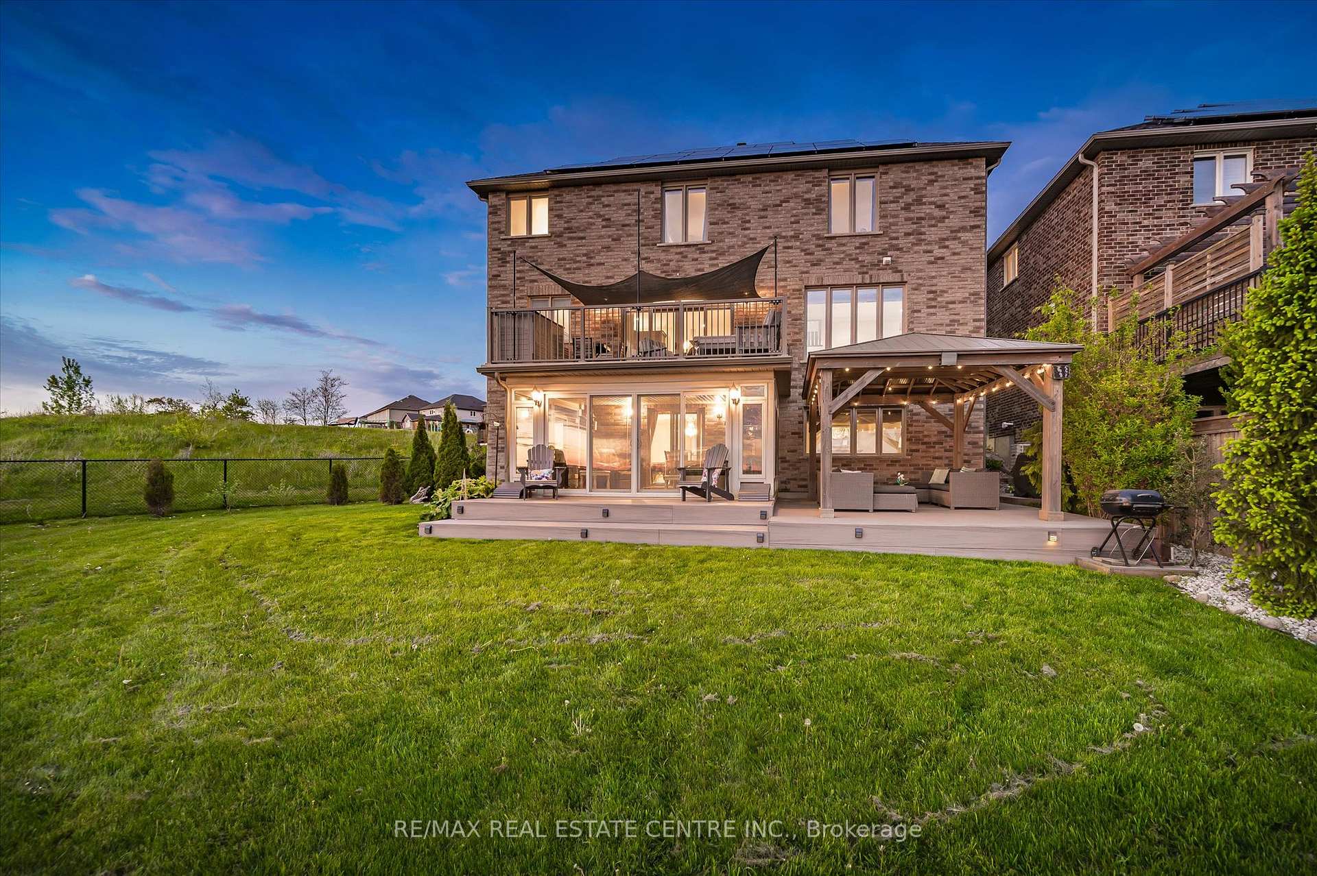 Photo 35 of 103 Gouda Place, Cambridge, Christopher-Champlain — HOMEH