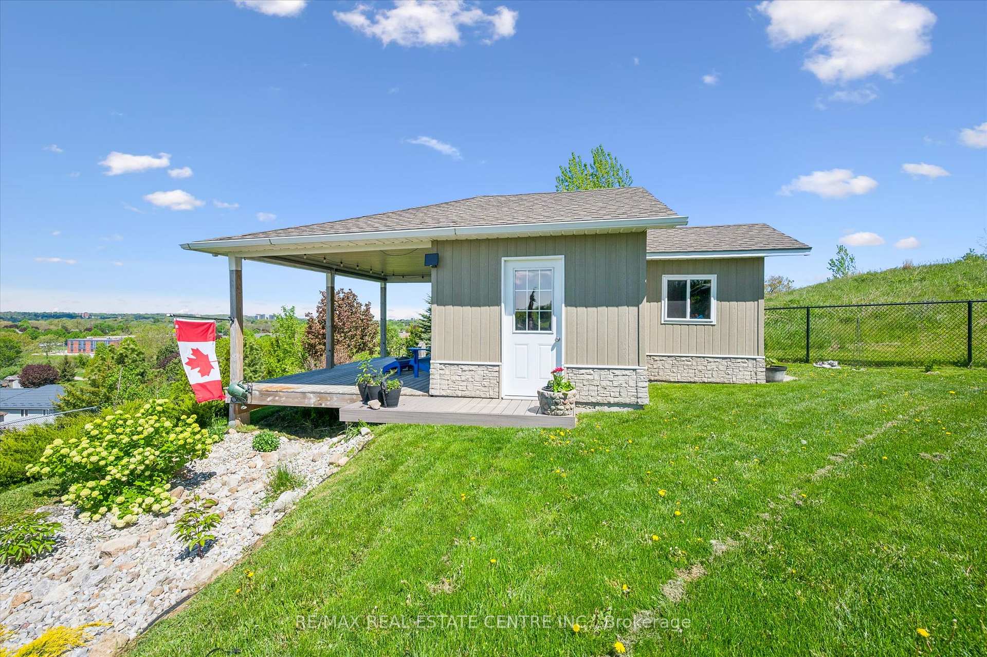 Photo 41 of 103 Gouda Place, Cambridge, Christopher-Champlain — HOMEH