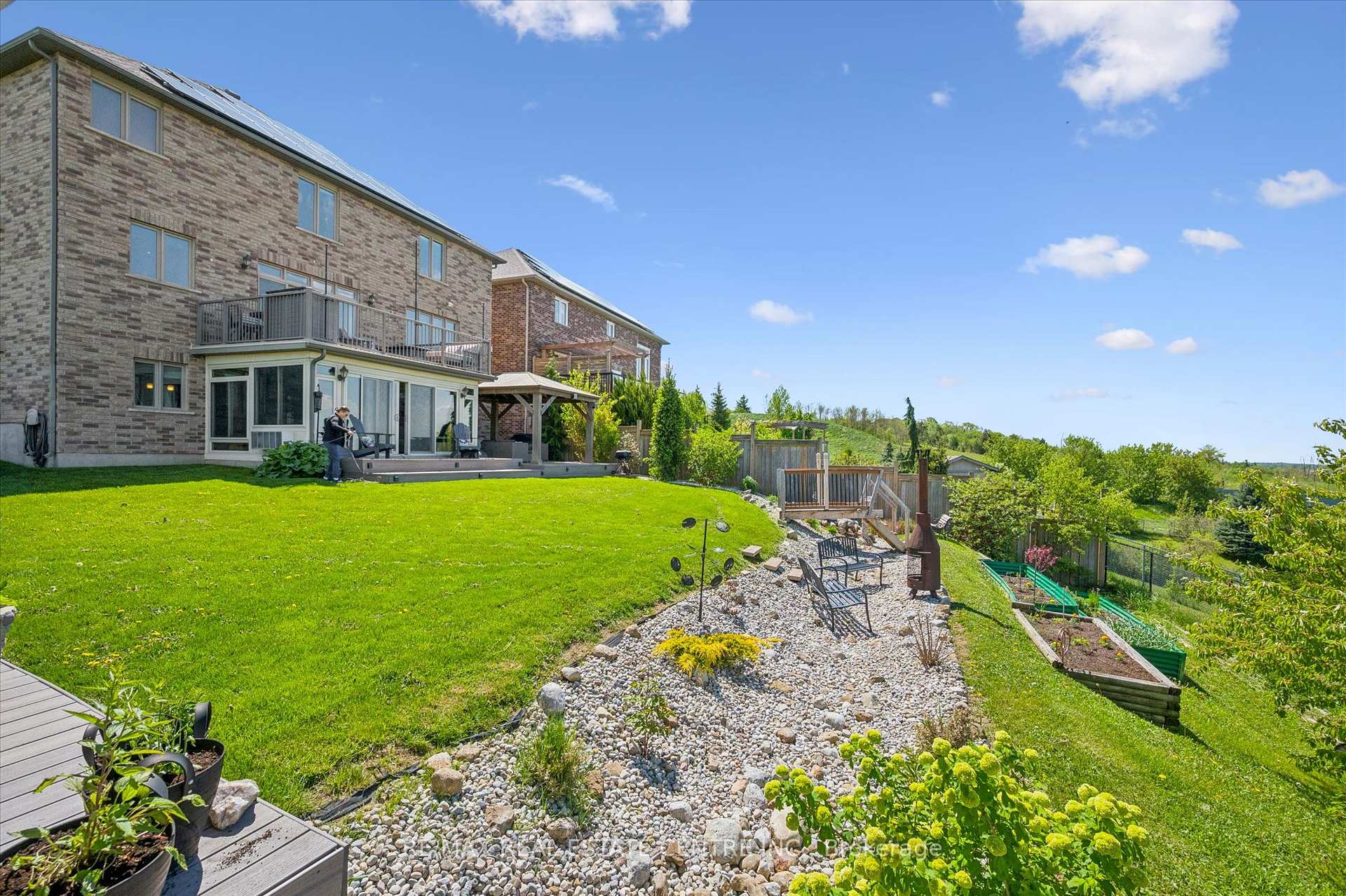 Photo 44 of 103 Gouda Place, Cambridge, Christopher-Champlain — HOMEH
