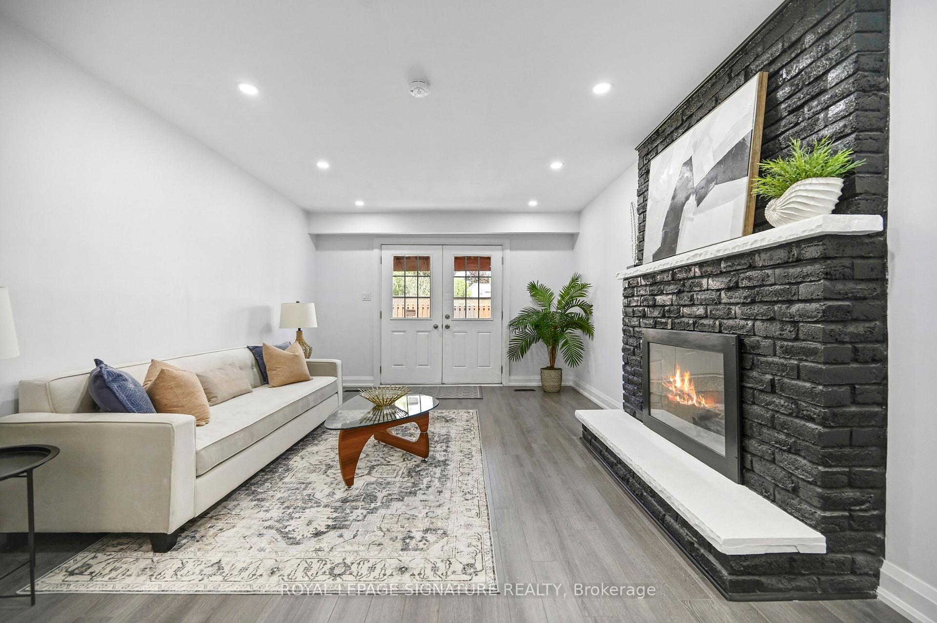 Photo 18 of 23 Abell Drive, Brampton, Madoc — HOMEH