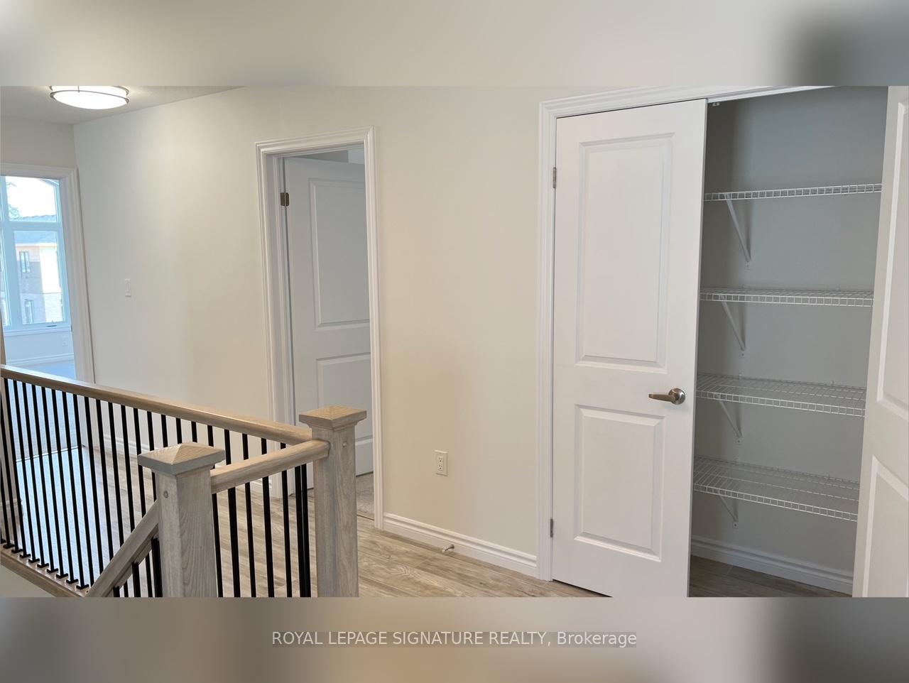 Photo 12 of 3128 Turner Crescent, London, South U — HOMEH