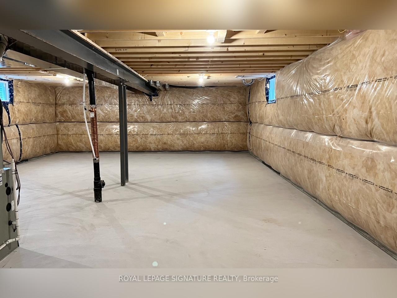 Photo 37 of 3128 Turner Crescent, London, South U — HOMEH