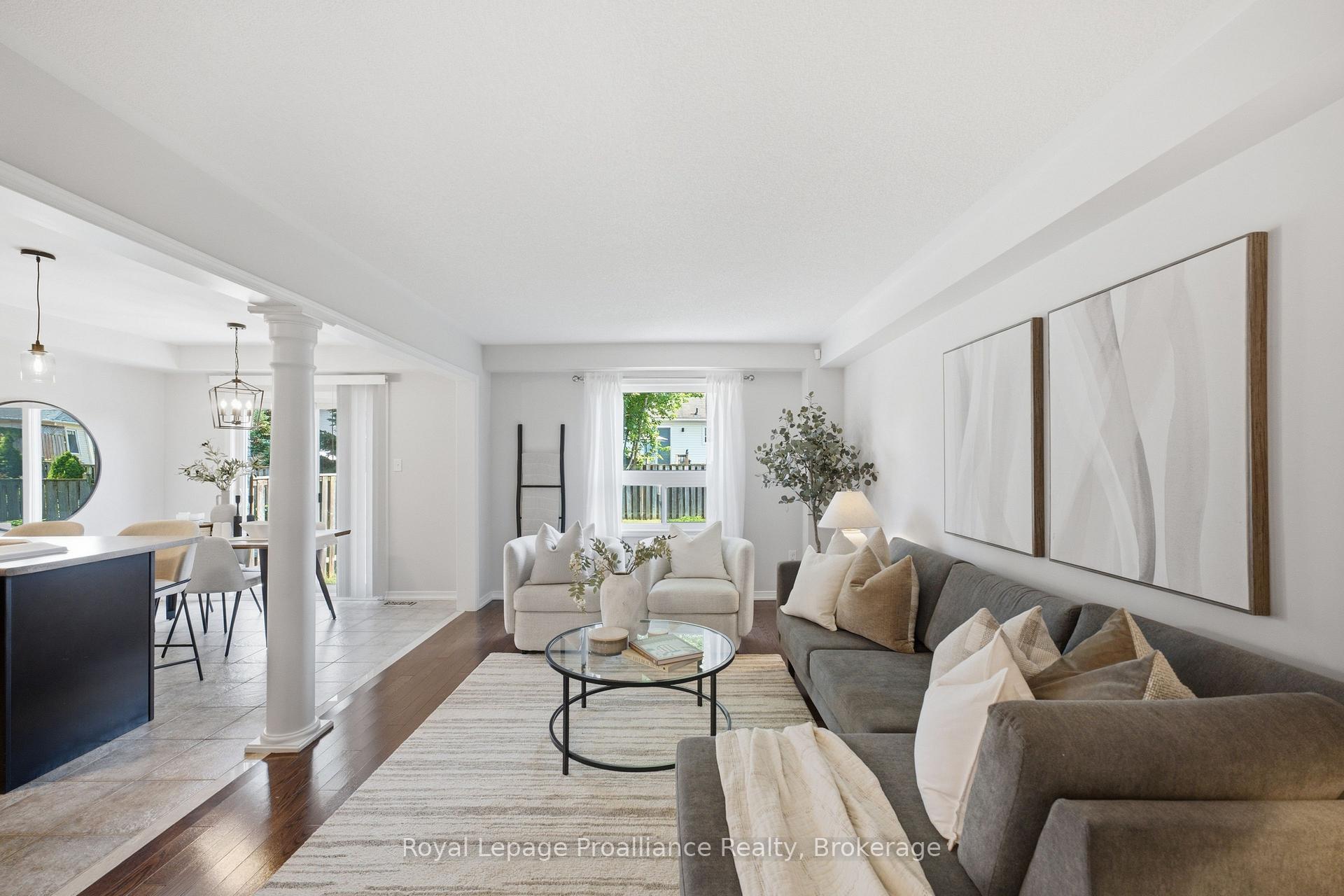 Photo 17 of 39 Courvier Crescent, Clarington, Bowmanville — HOMEH