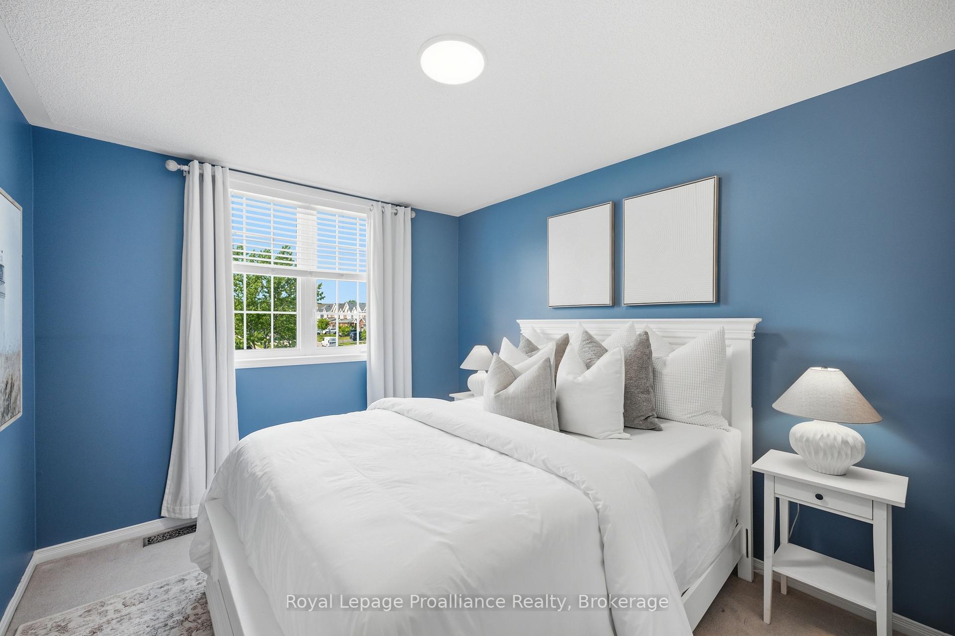 Photo 35 of 39 Courvier Crescent, Clarington, Bowmanville — HOMEH