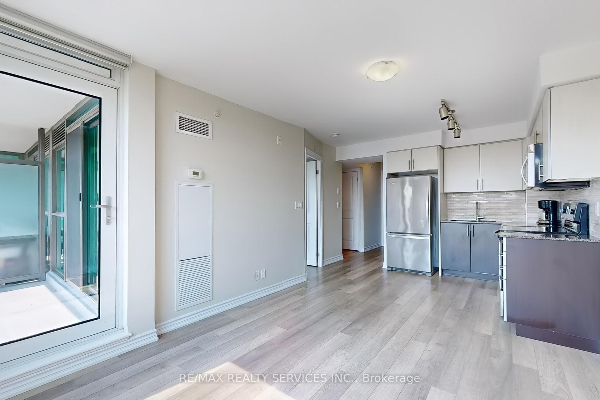 Photo 13 of Unit 415, 80 Esther Lorrie Drive, Etobicoke, West Humber-Clairville — HOMEH