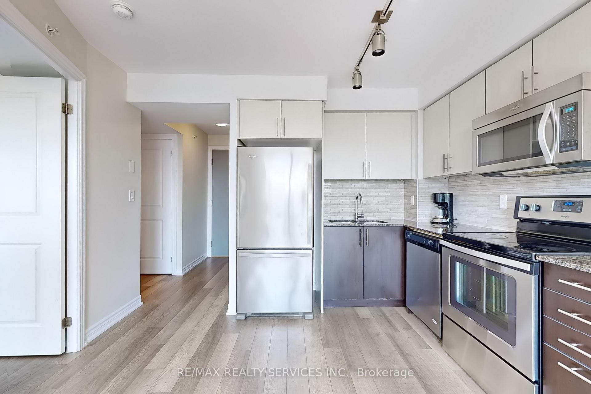 Photo 14 of Unit 415, 80 Esther Lorrie Drive, Etobicoke, West Humber-Clairville — HOMEH