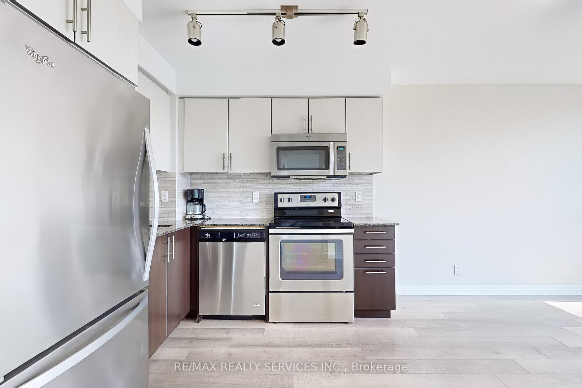 Photo 16 of Unit 415, 80 Esther Lorrie Drive, Etobicoke, West Humber-Clairville — HOMEH
