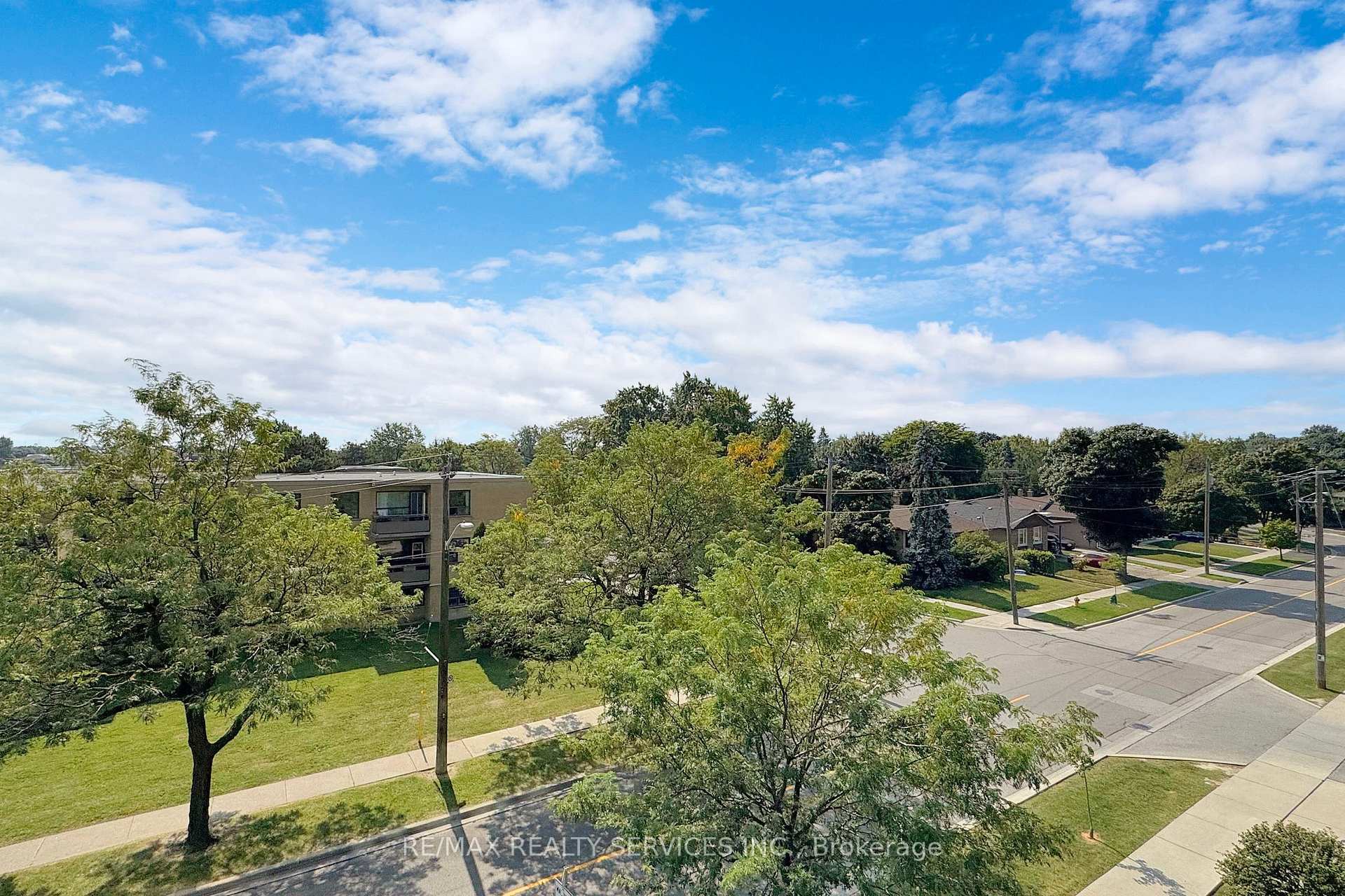 Photo 34 of Unit 415, 80 Esther Lorrie Drive, Etobicoke, West Humber-Clairville — HOMEH
