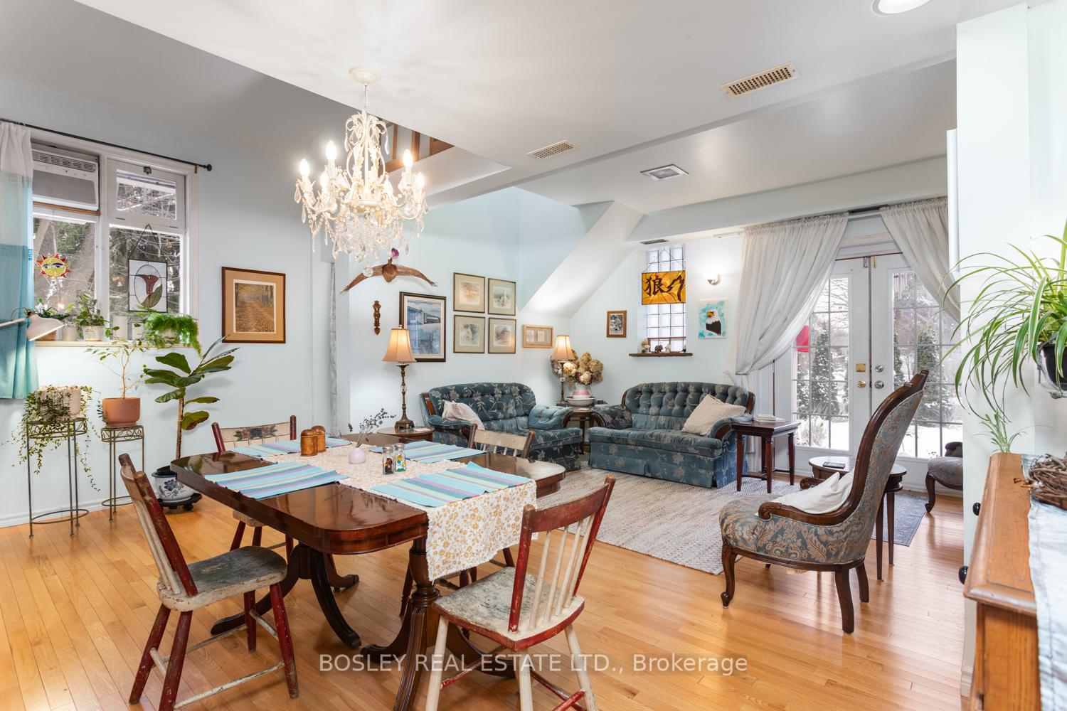 Photo 8 of 131 King Street E, Cobourg — HOMEH