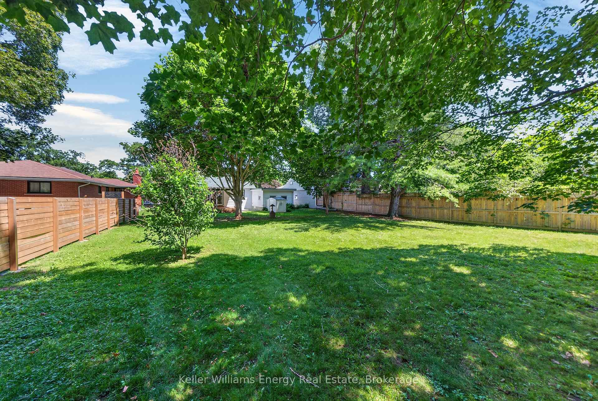 Photo 4 of 7 Maple Avenue, Prince Edward County, Picton Ward — HOMEH