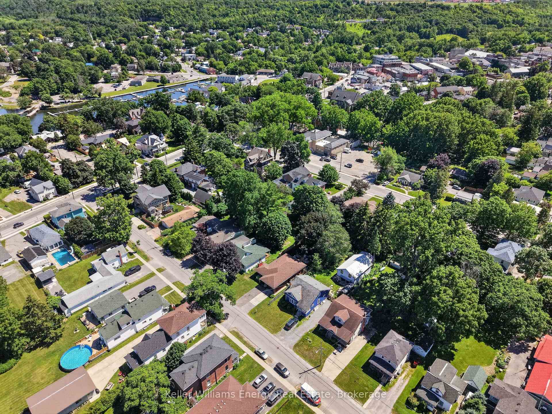 Photo 6 of 7 Maple Avenue, Prince Edward County, Picton Ward — HOMEH