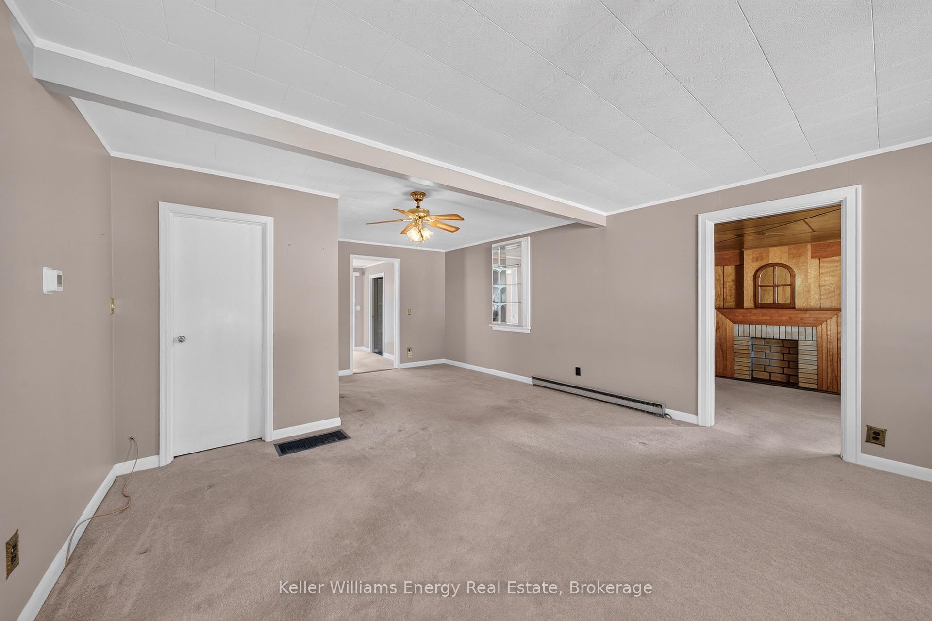 Photo 13 of 7 Maple Avenue, Prince Edward County, Picton Ward — HOMEH
