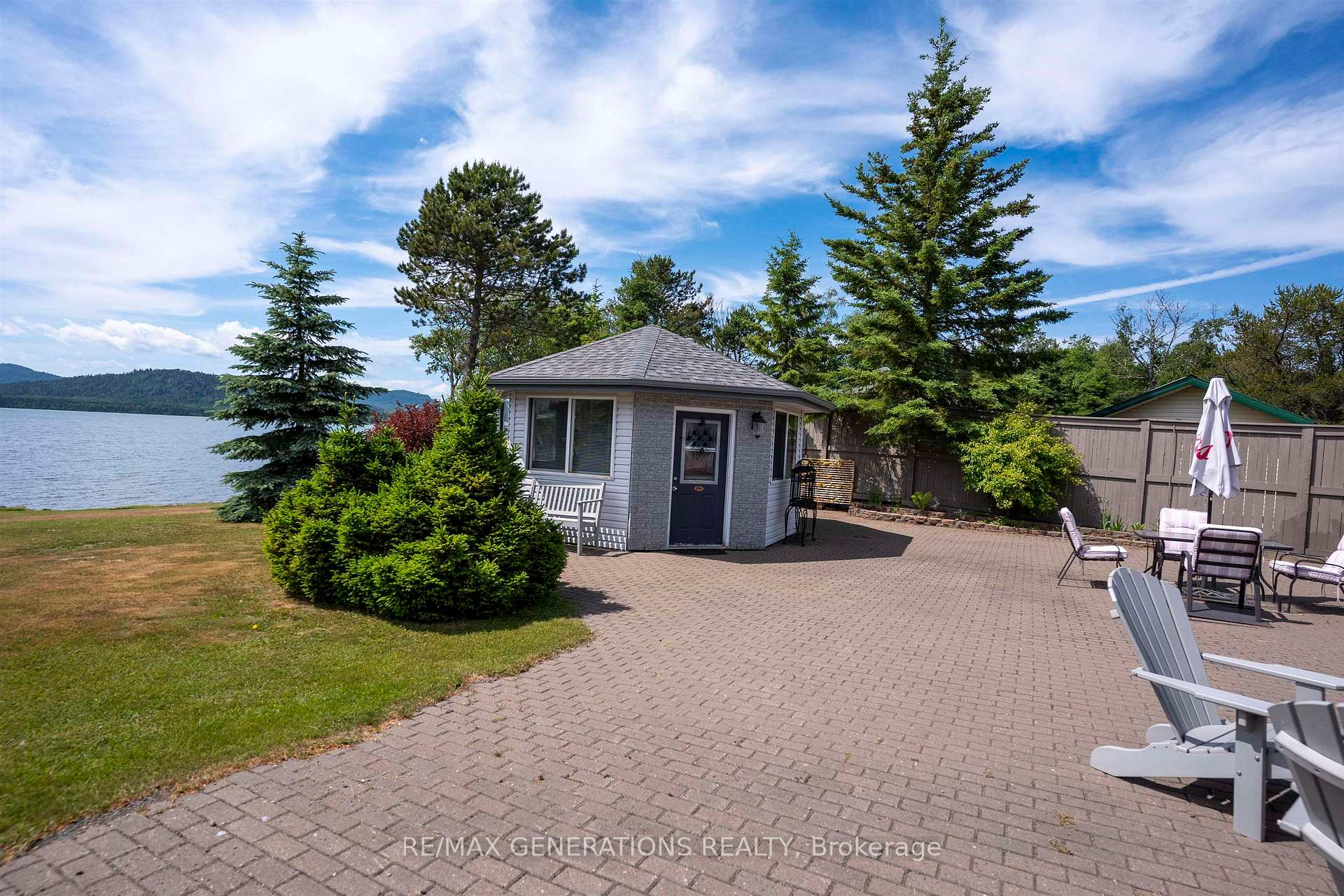 Photo 32 of 664 Memory Road, Neebing, Crooks — HOMEH