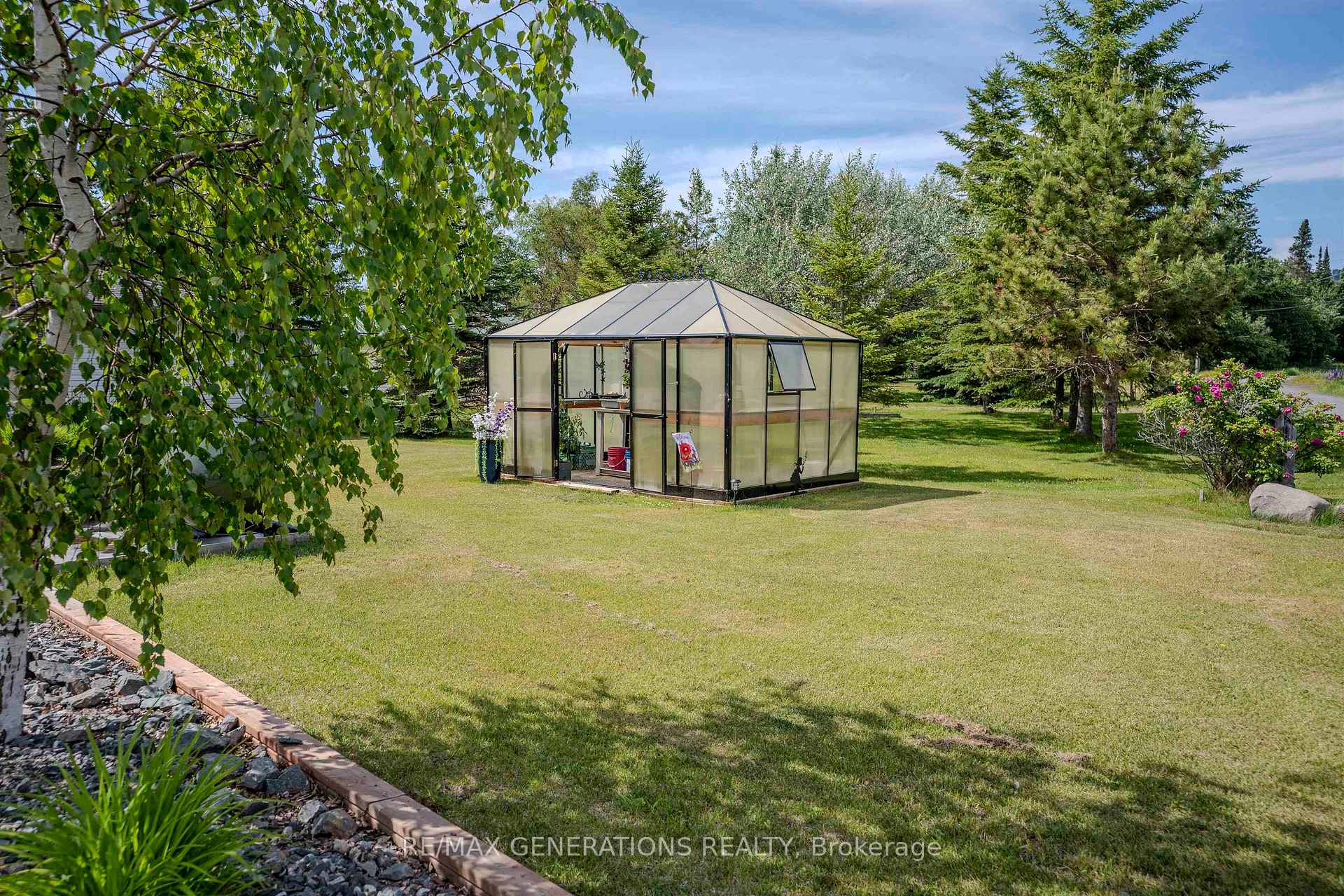 Photo 45 of 664 Memory Road, Neebing, Crooks — HOMEH