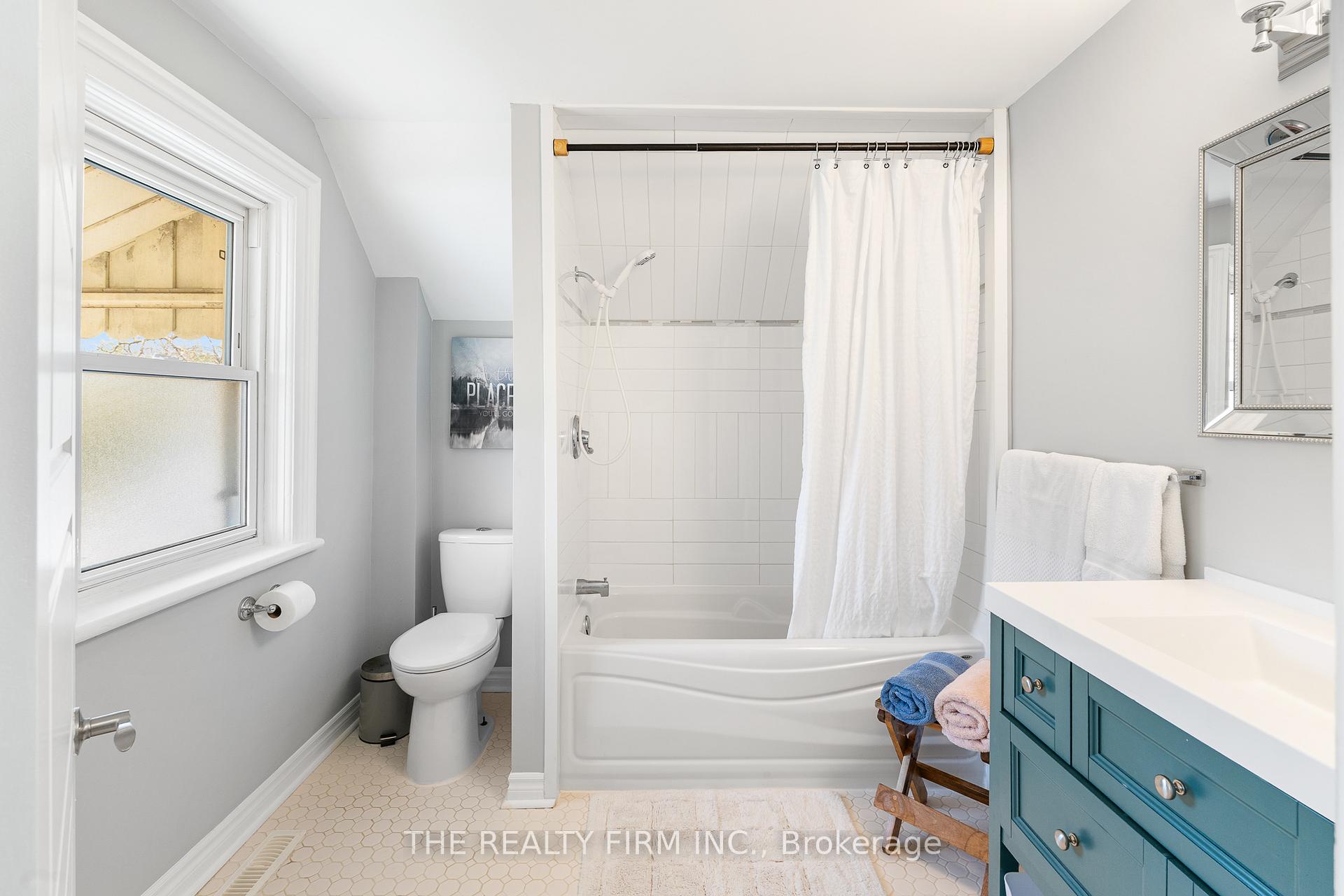 Photo 20 of 31 Fifth Avenue, St. Thomas — HOMEH