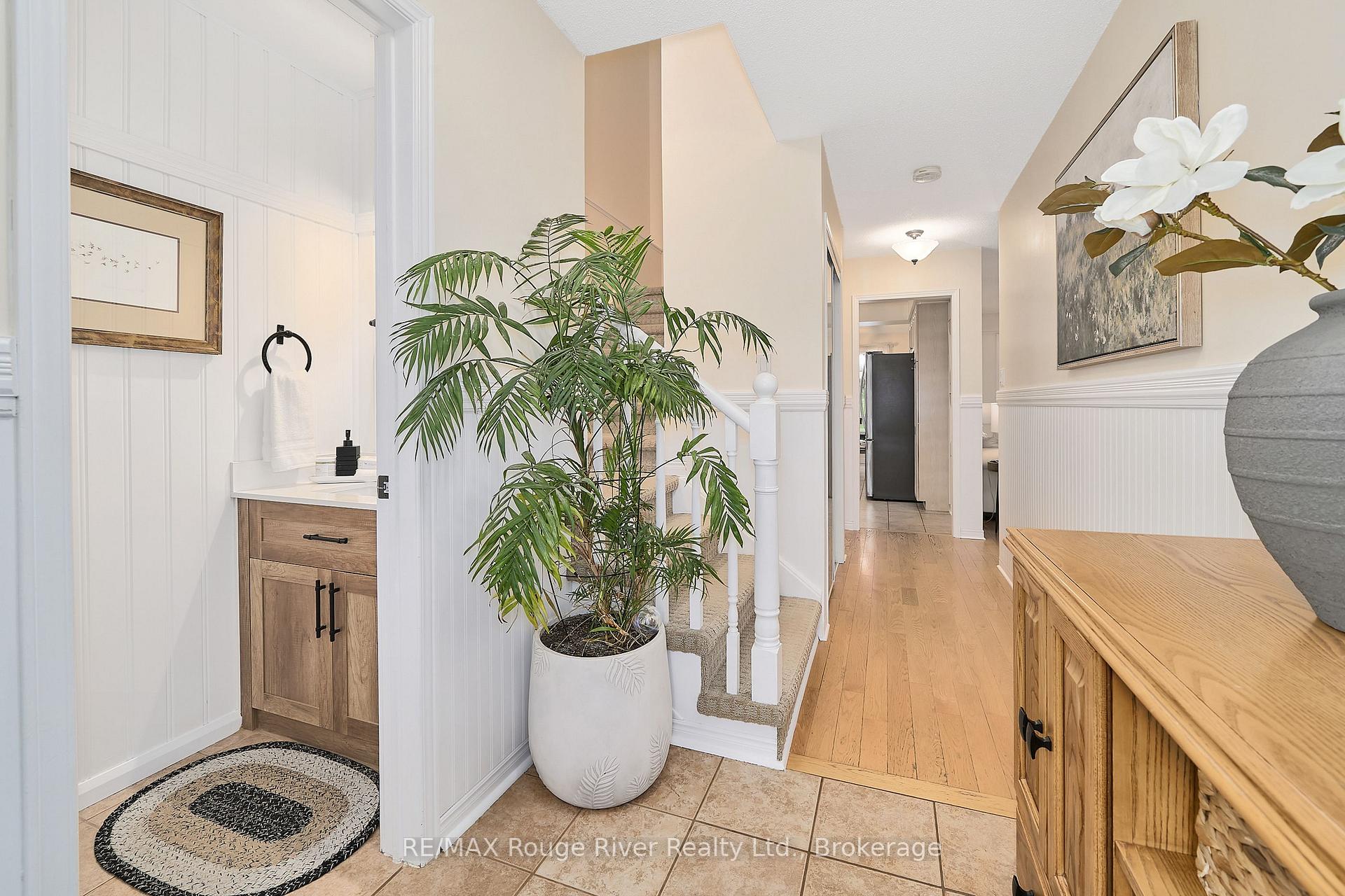 Photo 8 of 100 Queen Street, Clarington, Bowmanville — HOMEH