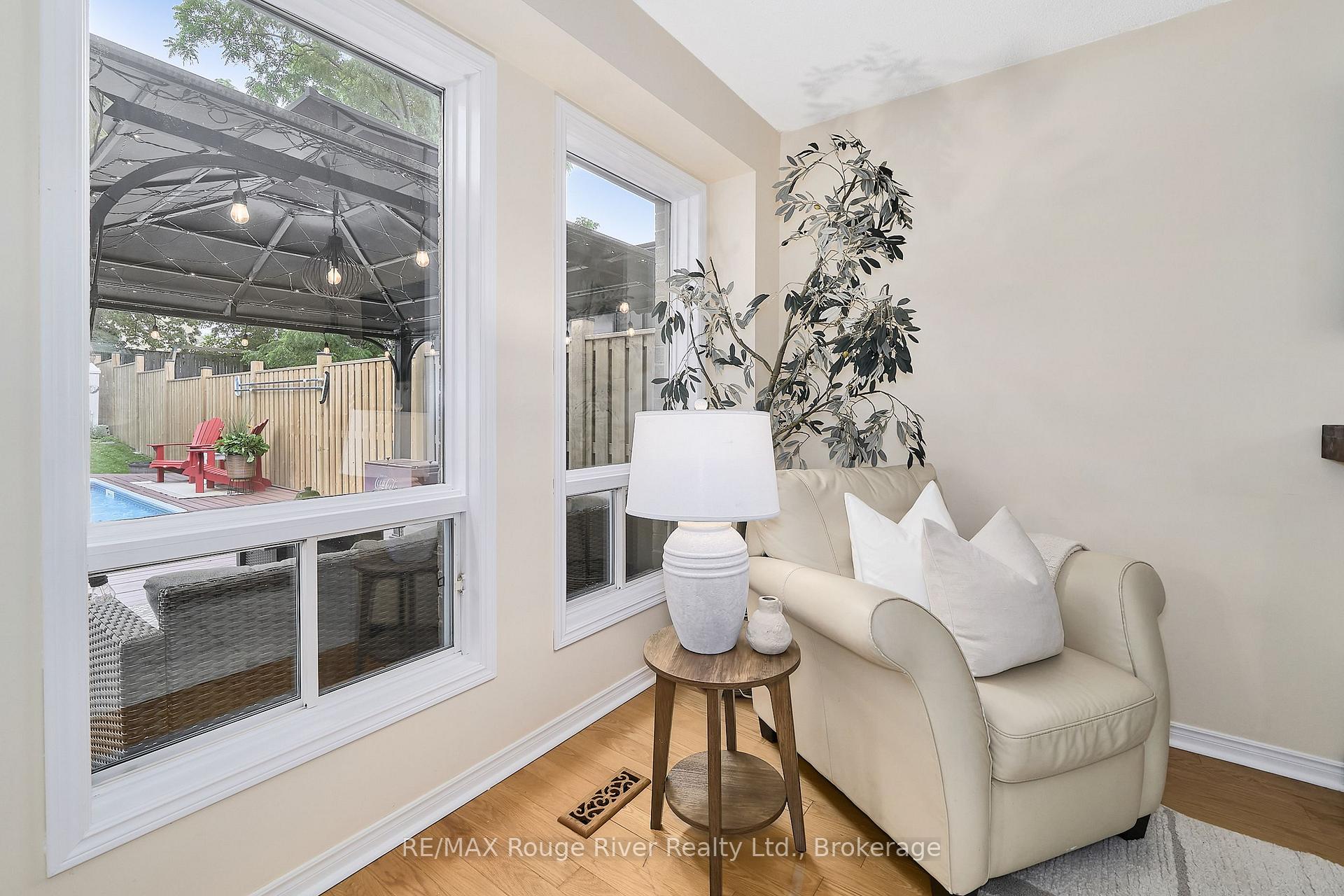 Photo 14 of 100 Queen Street, Clarington, Bowmanville — HOMEH