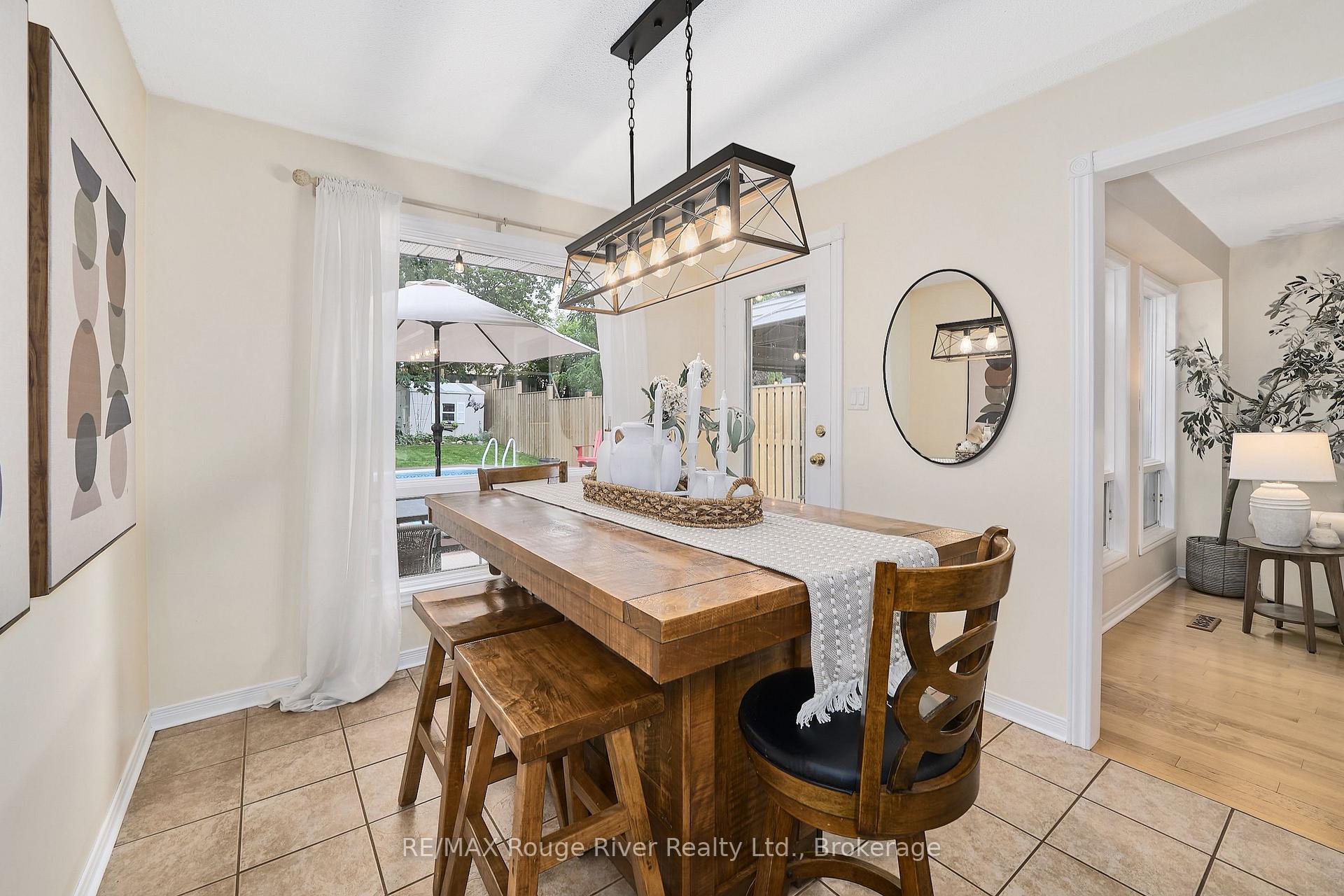 Photo 15 of 100 Queen Street, Clarington, Bowmanville — HOMEH