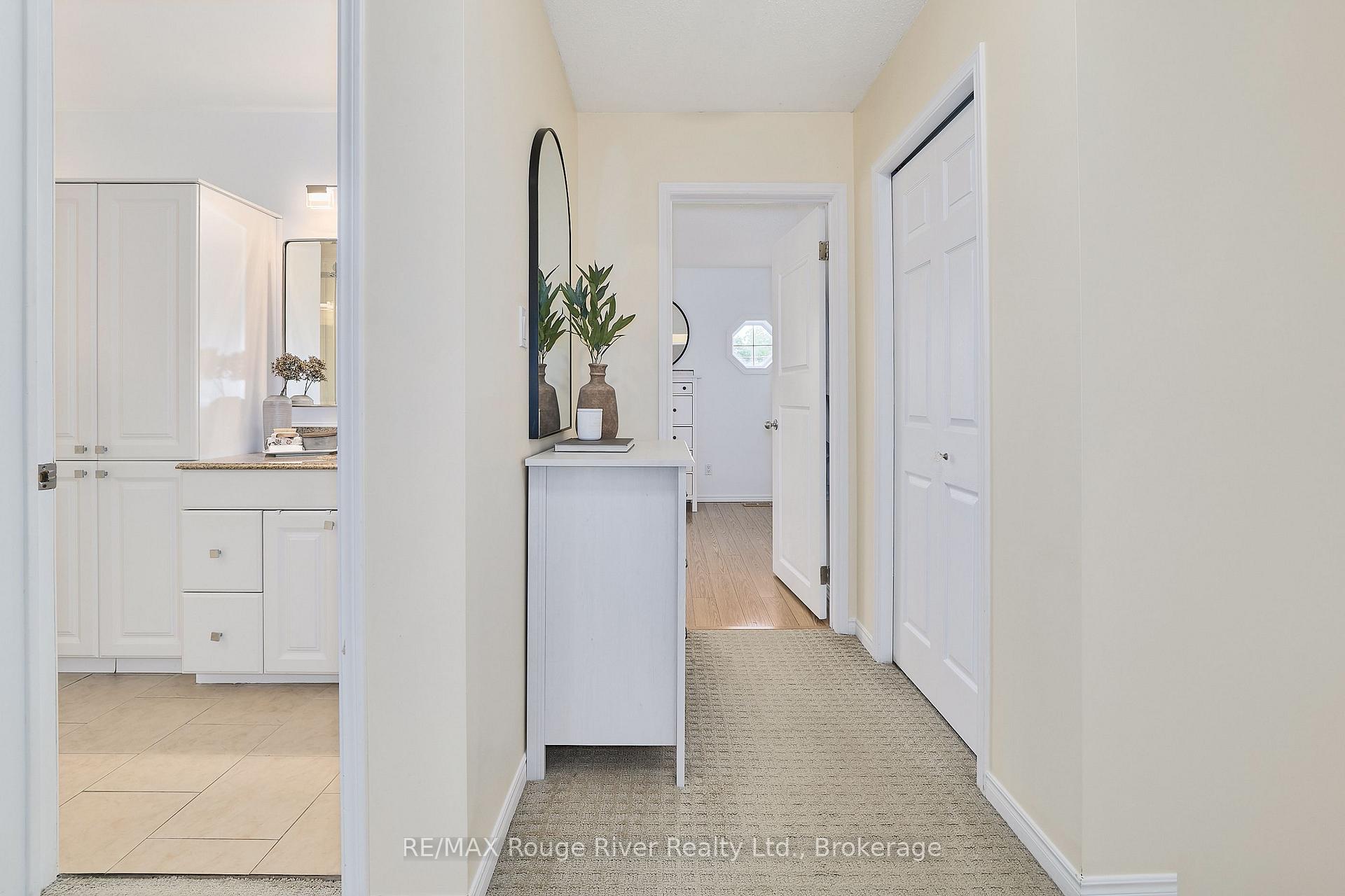 Photo 21 of 100 Queen Street, Clarington, Bowmanville — HOMEH