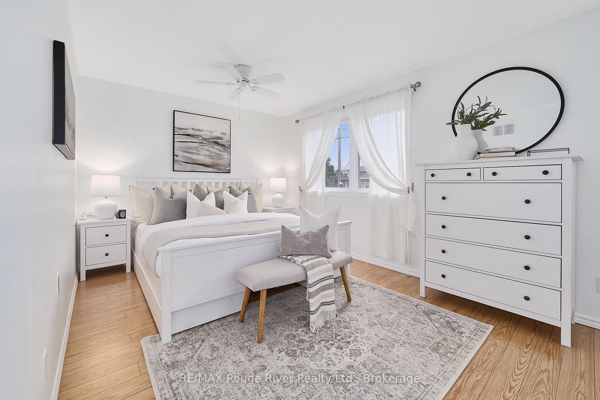 Photo 23 of 100 Queen Street, Clarington, Bowmanville — HOMEH