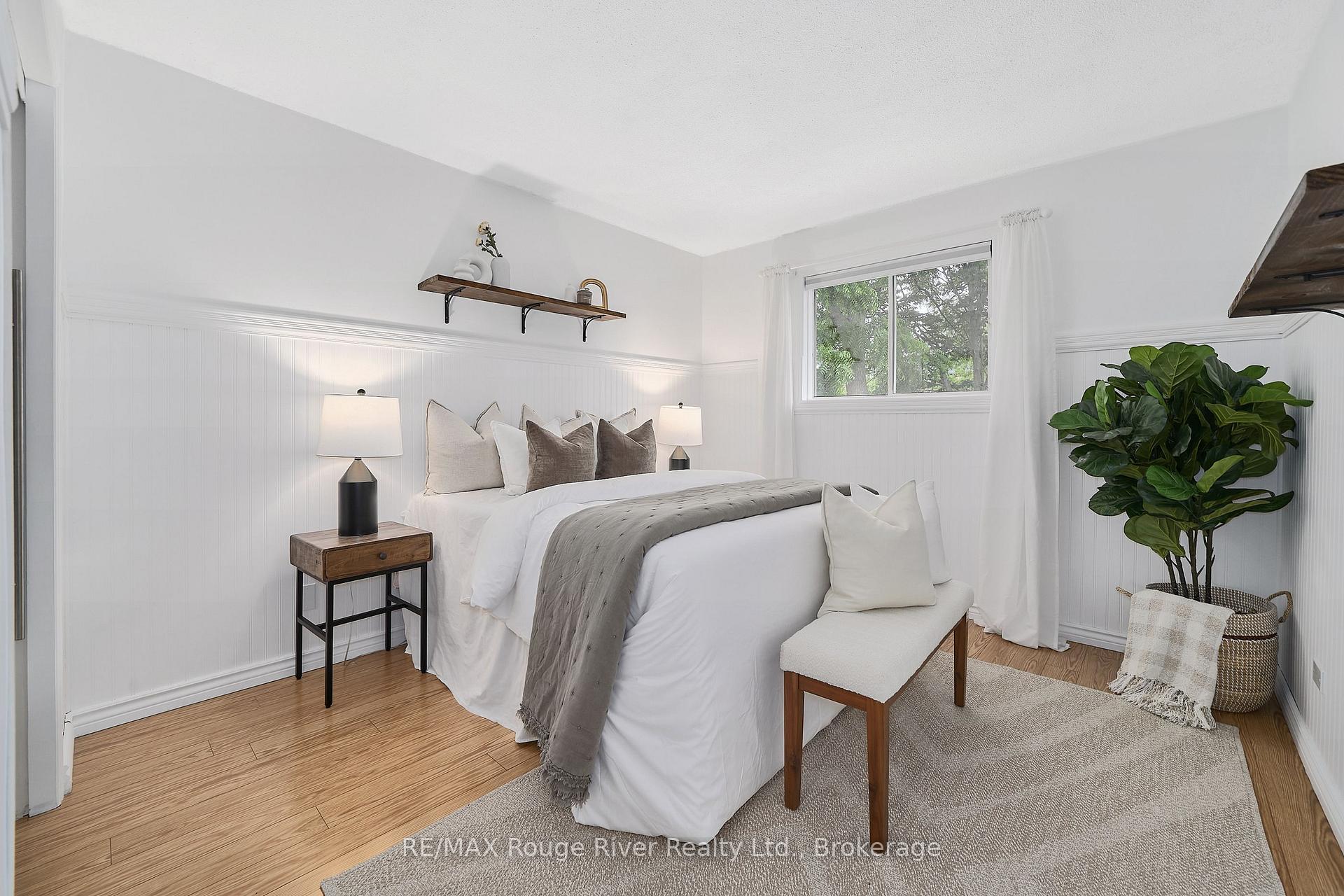 Photo 31 of 100 Queen Street, Clarington, Bowmanville — HOMEH