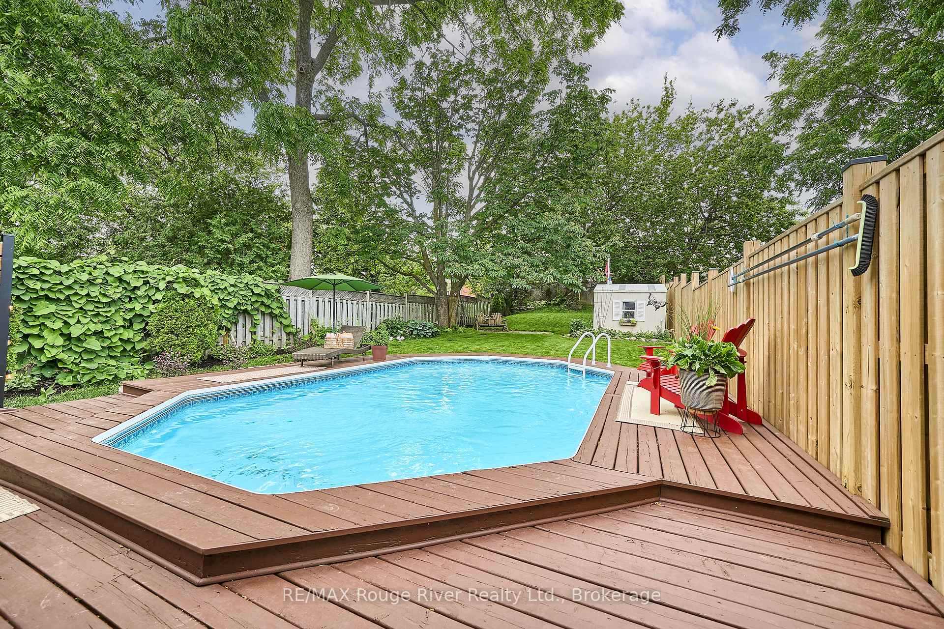 Photo 39 of 100 Queen Street, Clarington, Bowmanville — HOMEH