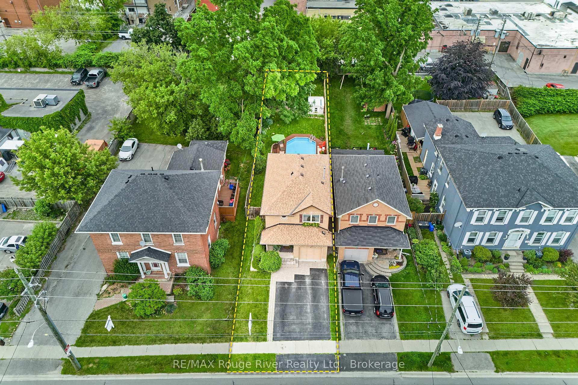 Photo 47 of 100 Queen Street, Clarington, Bowmanville — HOMEH