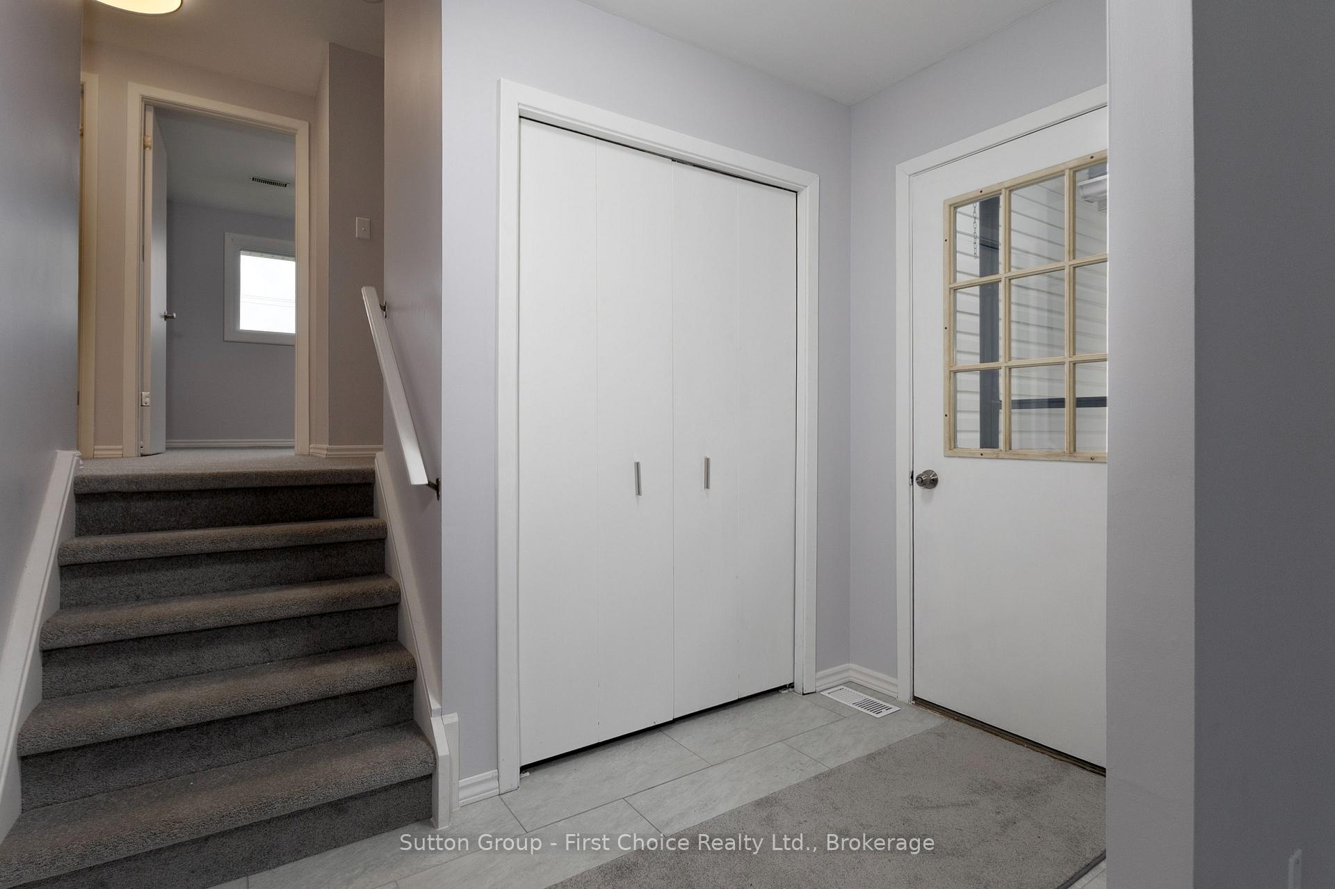 Photo 6 of 70 Bedford Drive, Stratford — HOMEH