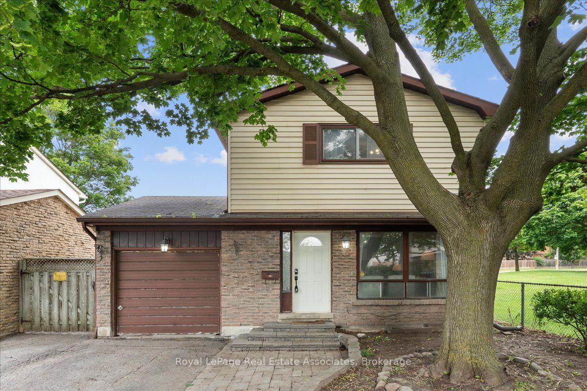 Photo 2 of 19 Harrison Court, Whitby, Pringle Creek — HOMEH