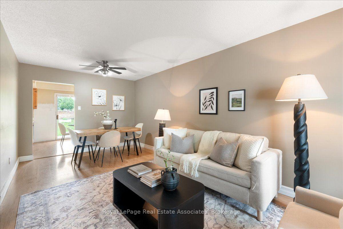 Photo 4 of 19 Harrison Court, Whitby, Pringle Creek — HOMEH