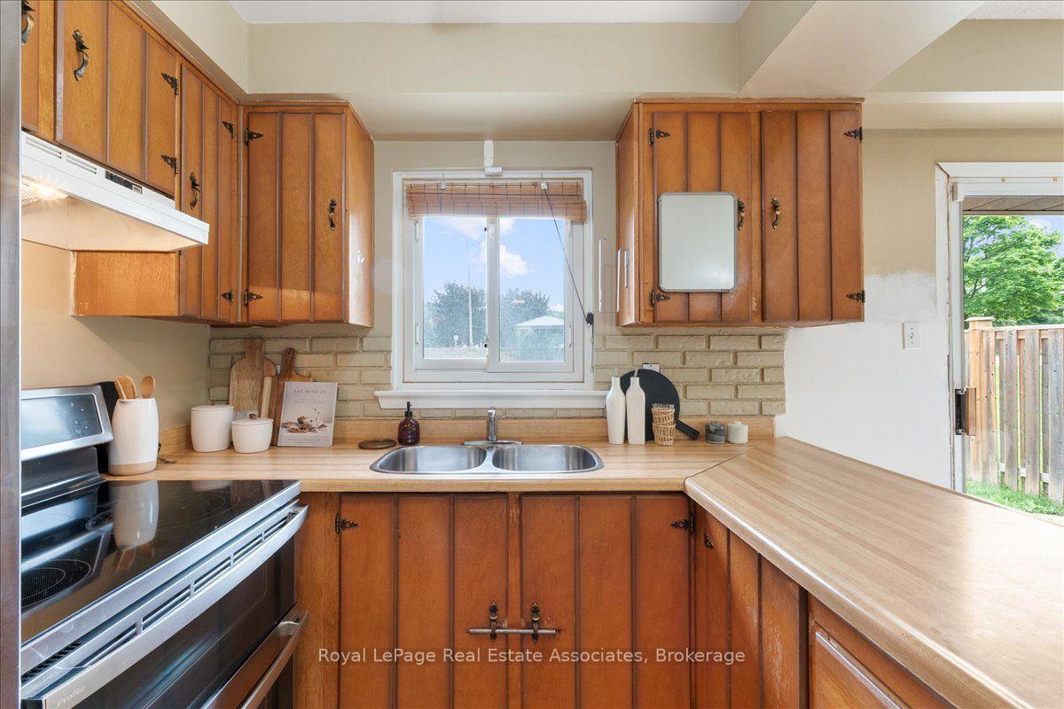 Photo 15 of 19 Harrison Court, Whitby, Pringle Creek — HOMEH
