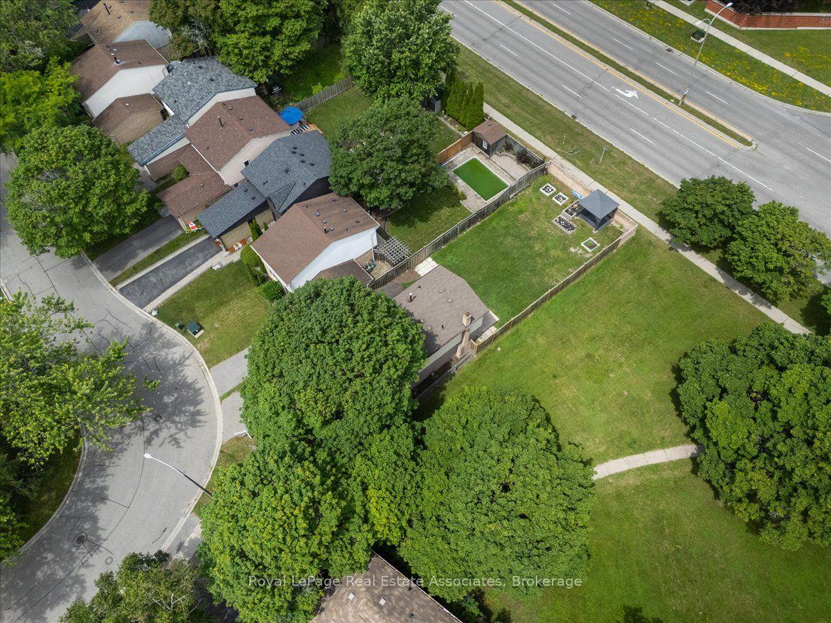 Photo 33 of 19 Harrison Court, Whitby, Pringle Creek — HOMEH