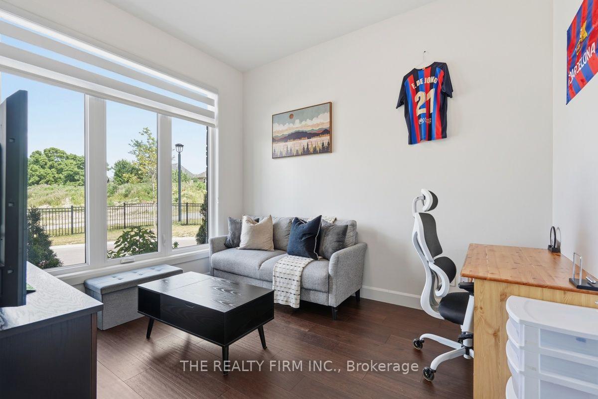 Photo 29 of Unit 1, 6990 Clayton Walk, London, South V — HOMEH