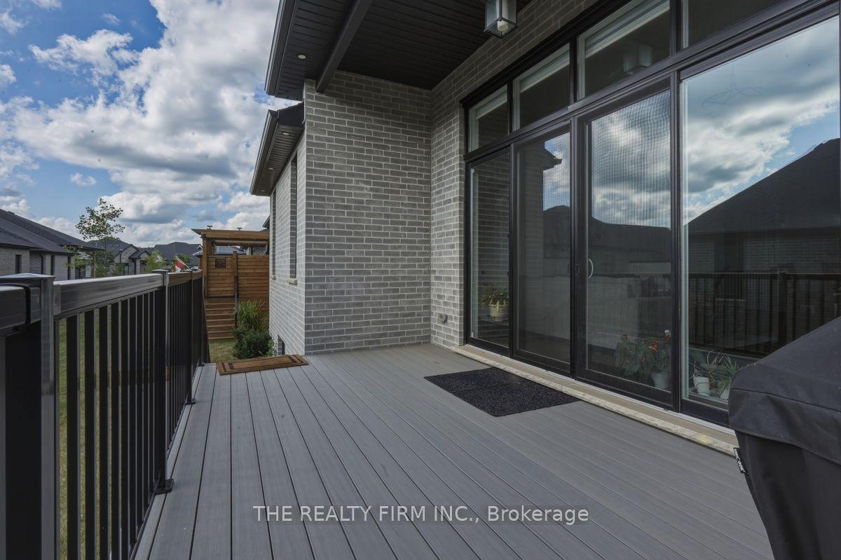 Photo 42 of Unit 1, 6990 Clayton Walk, London, South V — HOMEH