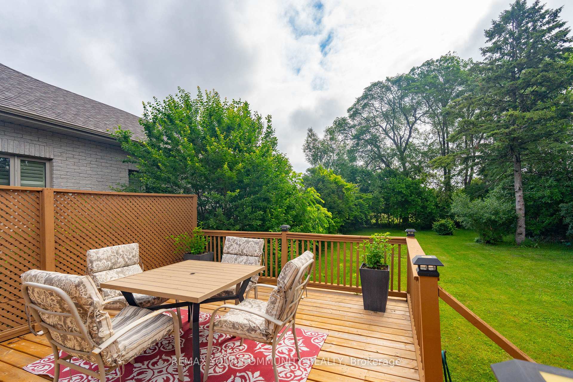 Photo 14 of 35 Netherford Road, Vaughan, Maple — HOMEH