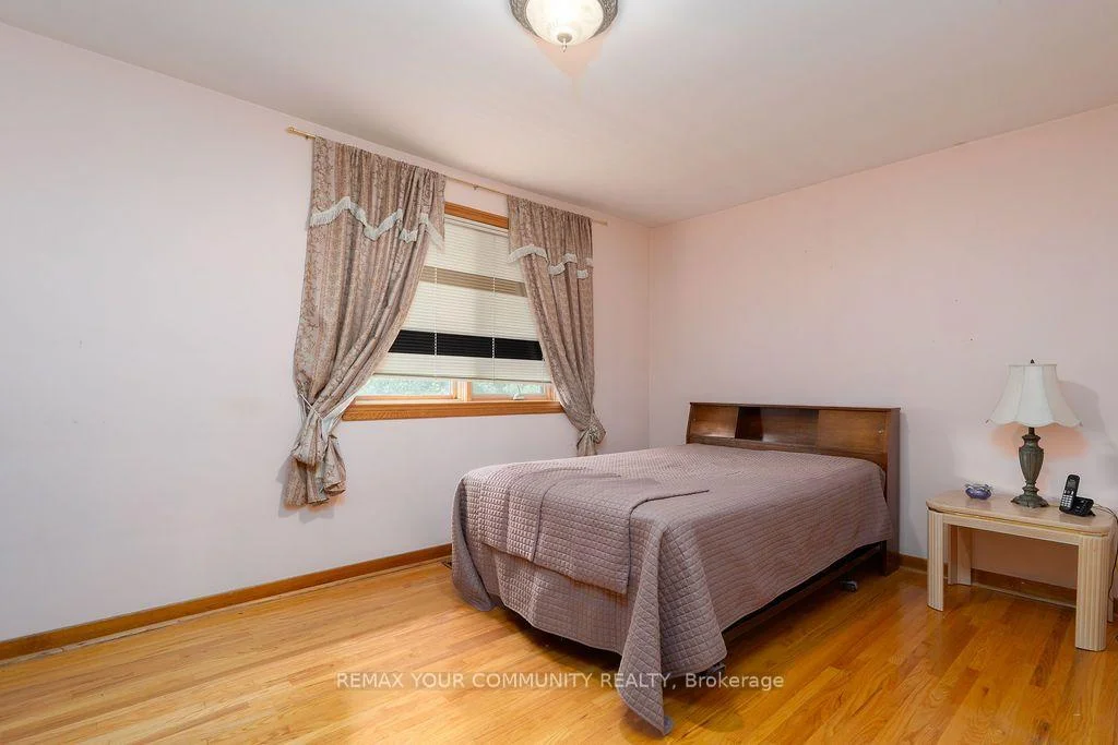 Photo 34 of 35 Netherford Road, Vaughan, Maple — HOMEH