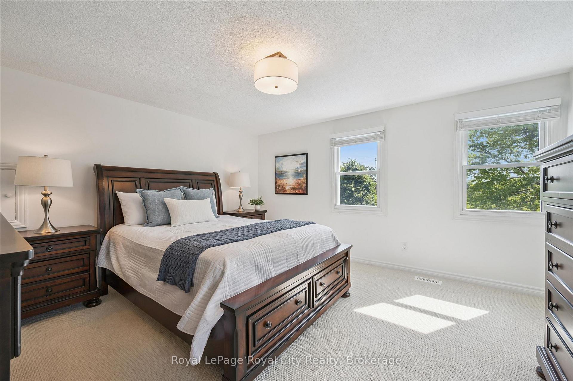 Photo 26 of 38 Shadybrook Crescent, Guelph, Kortright West — HOMEH