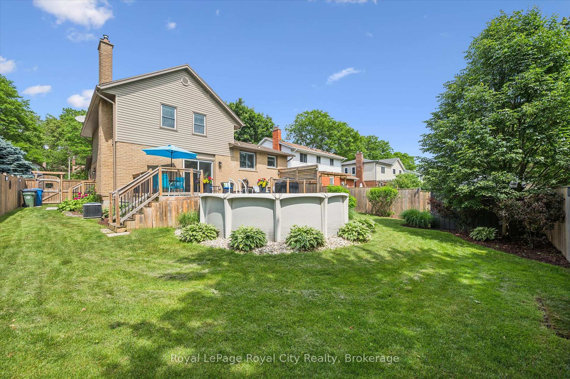 Photo 37 of 38 Shadybrook Crescent, Guelph, Kortright West — HOMEH