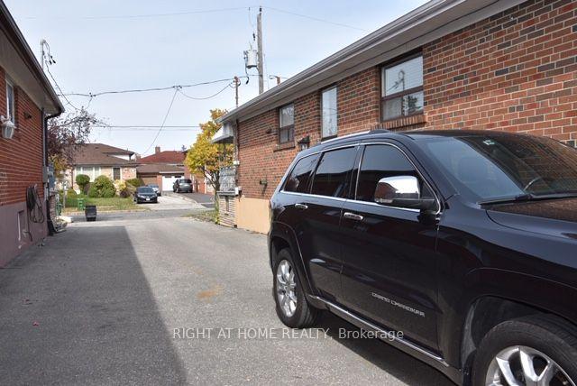 Photo 3 of Unit Bsmt, 9 Elnathan Crescent, North York, Humber Summit — HOMEH