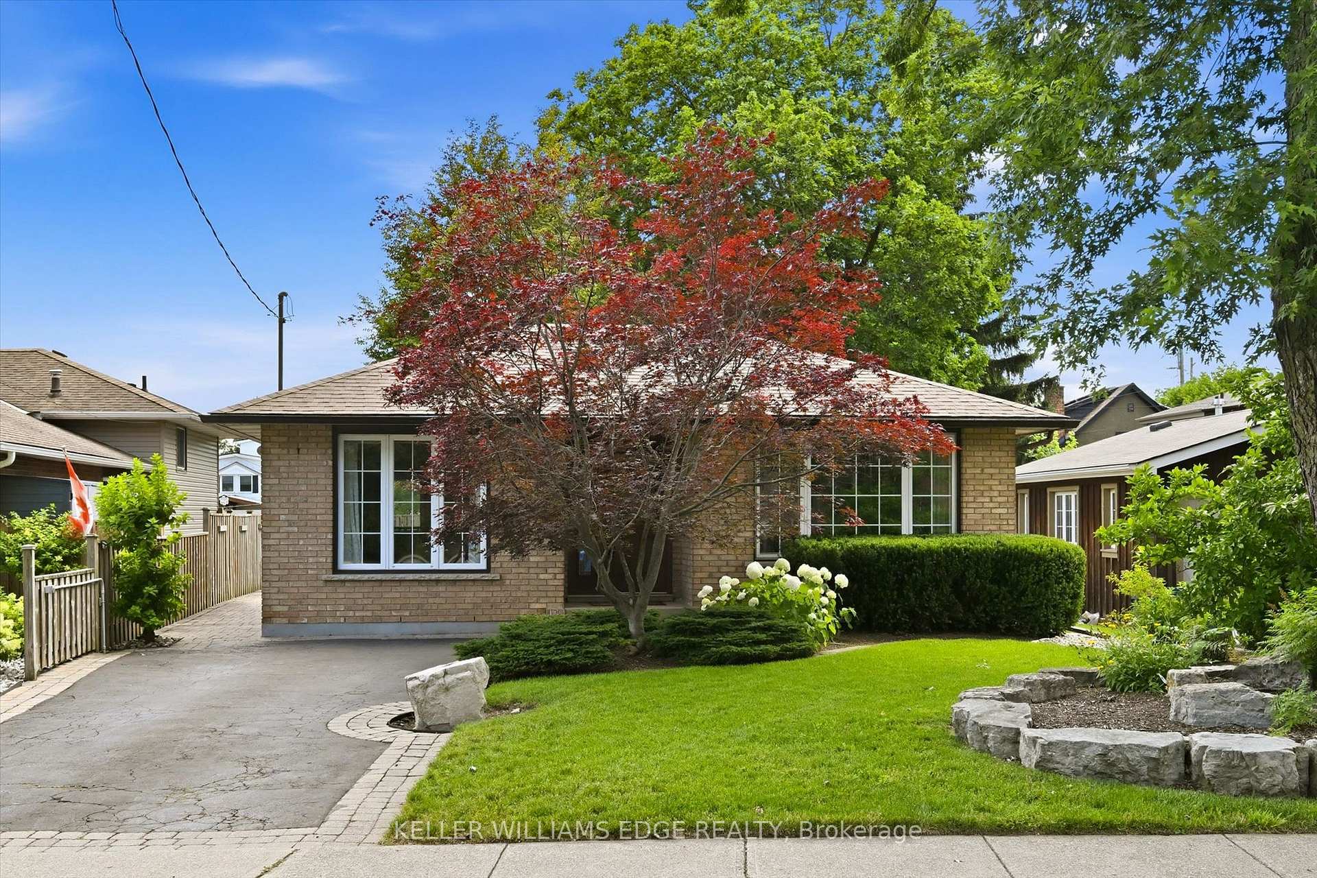 Photo 2 of 38 James Street, Hamilton, Dundas — HOMEH