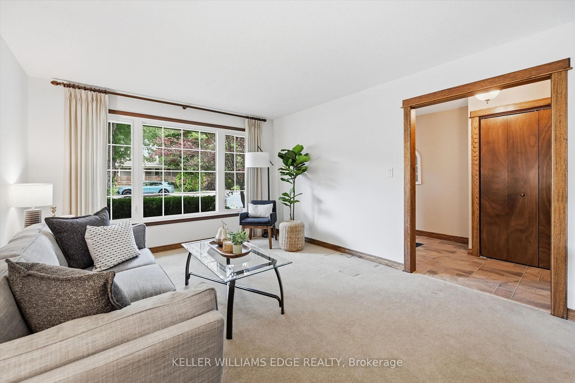 Photo 7 of 38 James Street, Hamilton, Dundas — HOMEH